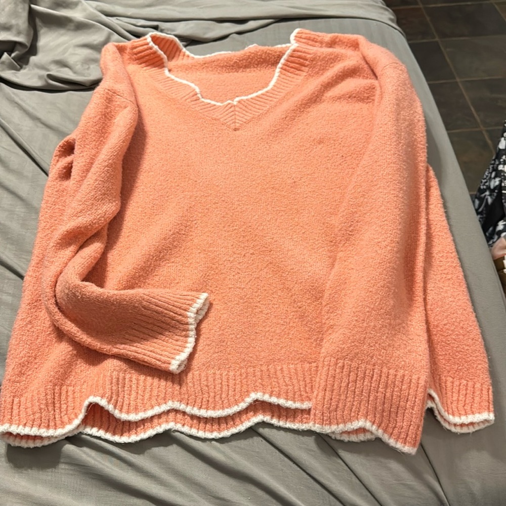 Women’s sweater